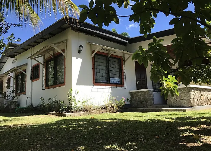 Pensjonat Susara's Resident Beau Vallon (Mahe)